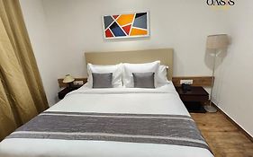 Oasis Suites